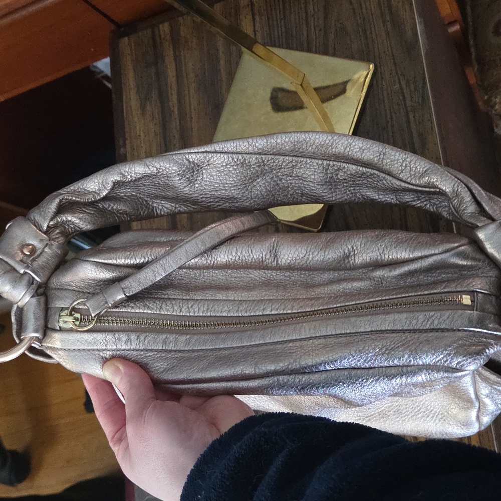 Coach Parker 2008 13465 Shoulderbag Rosegold Metallic Leather $399 Retail GUC - Picture 9 of 16